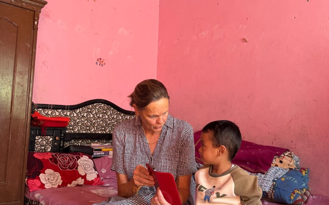 Bezoek aan kinderen van het EFF-programma