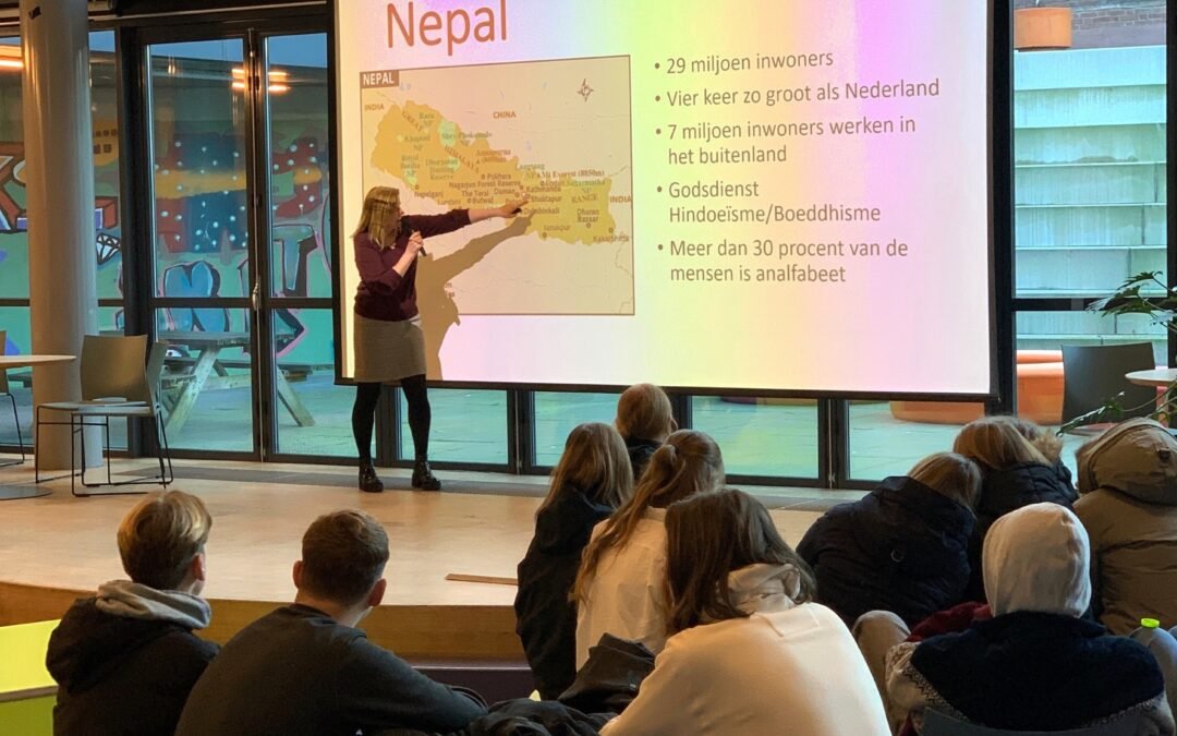 Montessori Arnhem organiseert markt voor Nepal